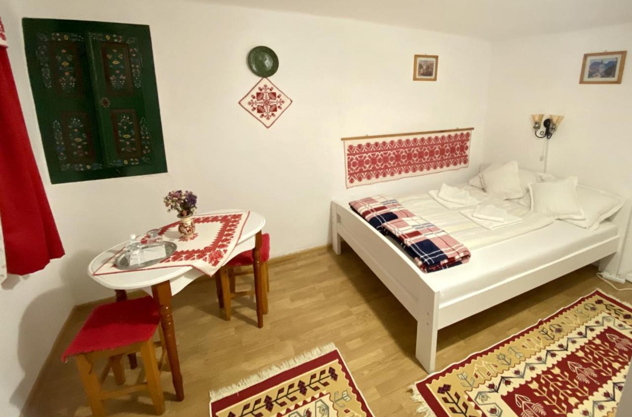 Casa Kelemen Iren Hotell Rimetea Eksteriør bilde
